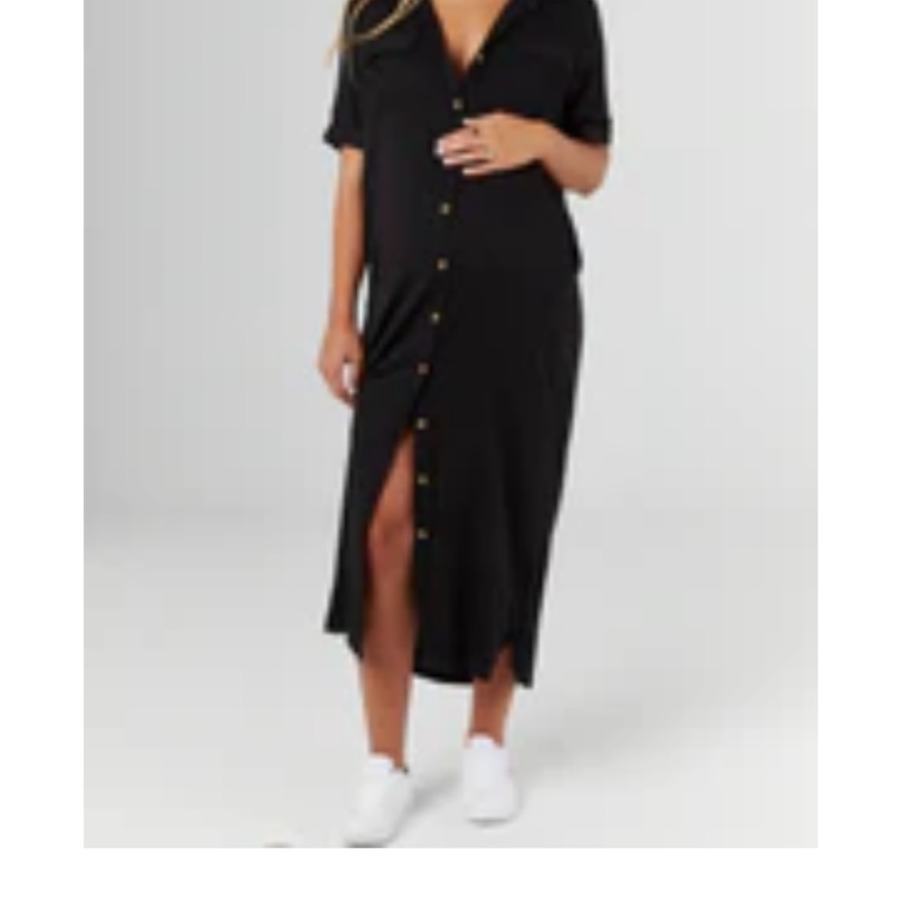 Elegant Black Button-Down Midi Dress